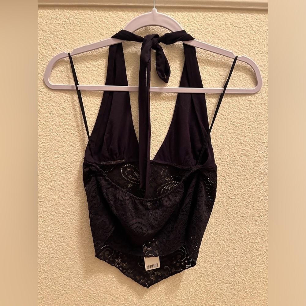 UO Natasha Plunging Paisley Lace Halter Top Size M - Picture 4 of 6